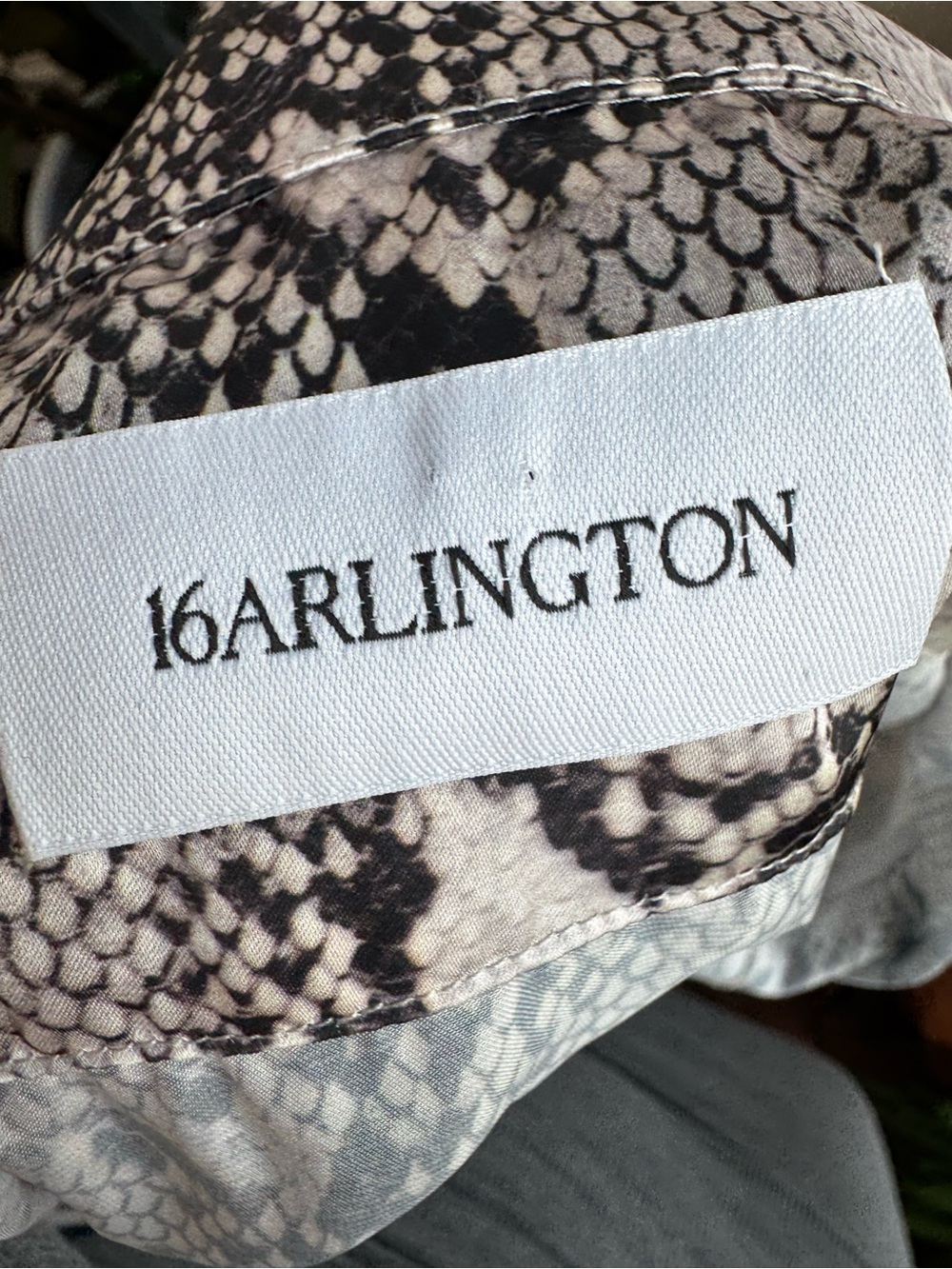 16Arlington Snake Print Long Button-Front Shirt Dress - Black & White - Picture 6 of 6